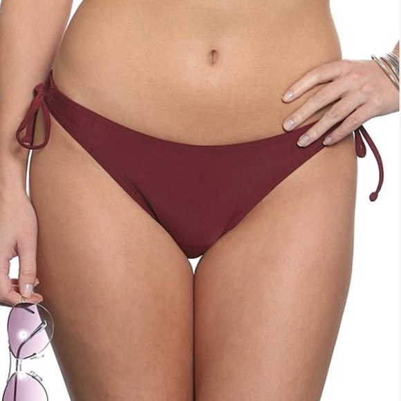 SWIM MASHUP: NWT- Lot of Roxy ‘Lillie’s’ and Sun & Sea Side Tie Bikini Bottoms - Picture 8 of 12